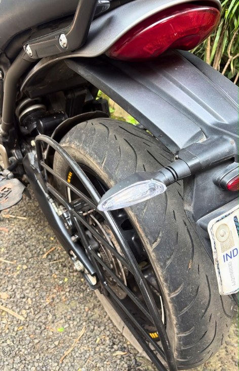KTM-style LED indicators installed on a Triumph 400 using the MotoNyx adapter
