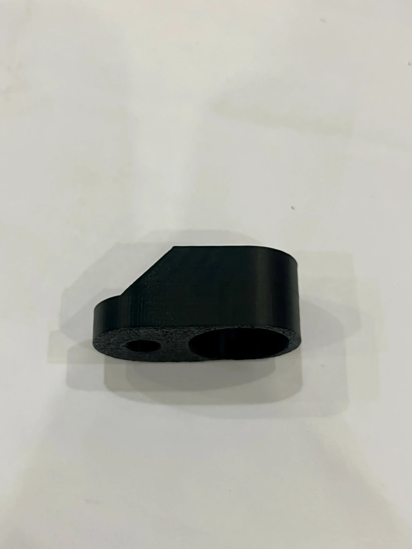 Side profile of the MotoNyx indicator adapter